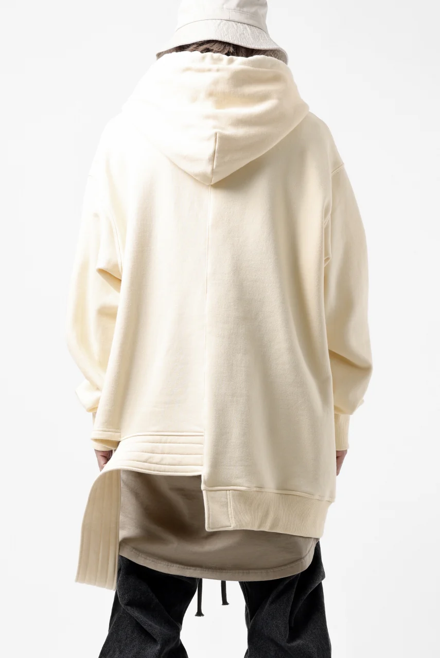 A.F ARTEFACT ASYMMETRY LOOP HEM SWEAT HOODIE (CREAM) - Image 16