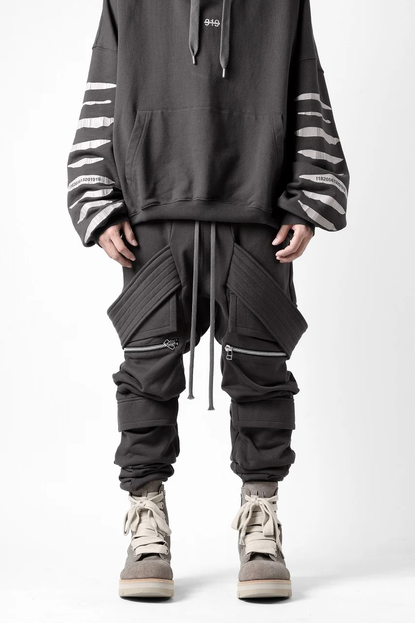 A.F ARTEFACT BELTED CARGO SARROUEL EASY PANTS (DARK GREY) - Image 2