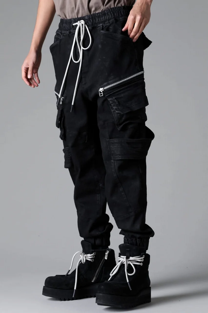 A.F ARTEFACT BELTED DETAIL JOGGER 2.0 / BRUSHED BACK COATING DENIM (BLACK) - Image 15
