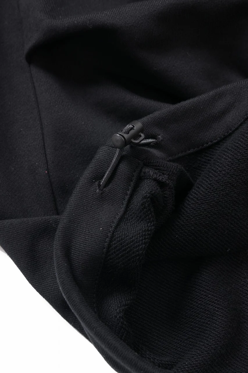 A.F ARTEFACT BELTED EXTREME WIDE CARGO PANTS (BLACK) - Image 8