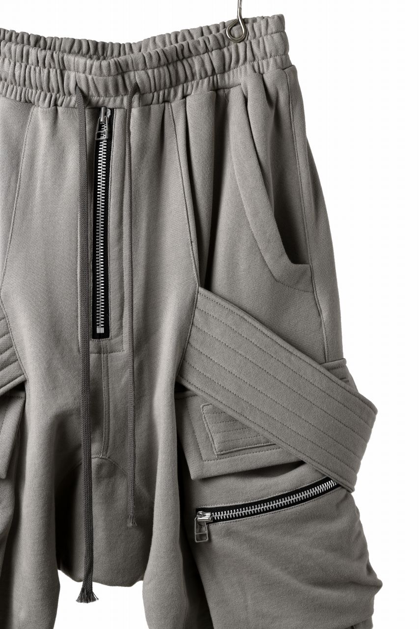 A.F ARTEFACT BELTED FLAP ZIP CARGO SARROUEL SHORTS / COTTON FLEECE (GREY) - Image 4