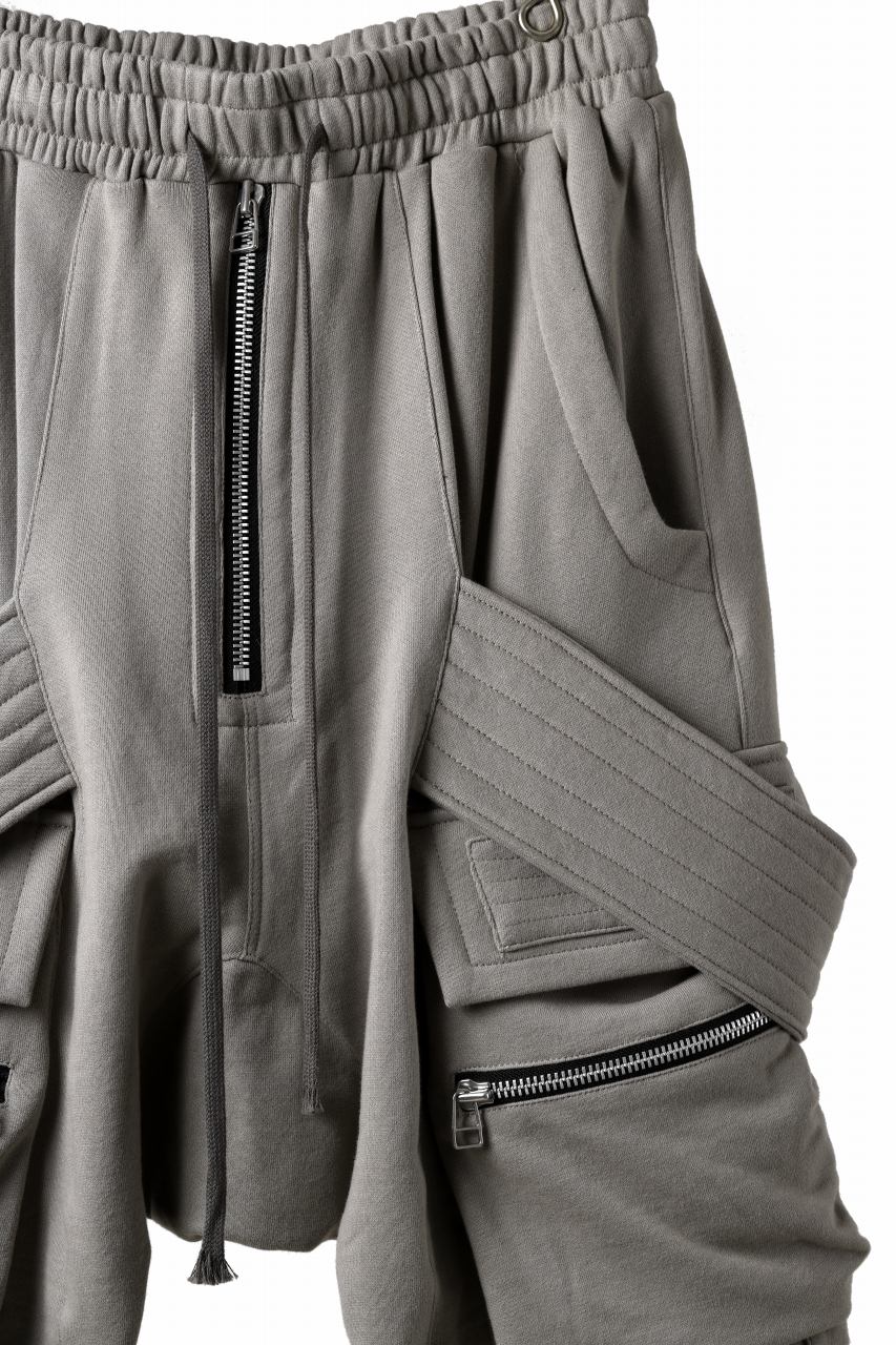 A.F ARTEFACT BELTED FLAP ZIP CARGO SARROUEL SHORTS / COTTON FLEECE (GREY) - Image 6