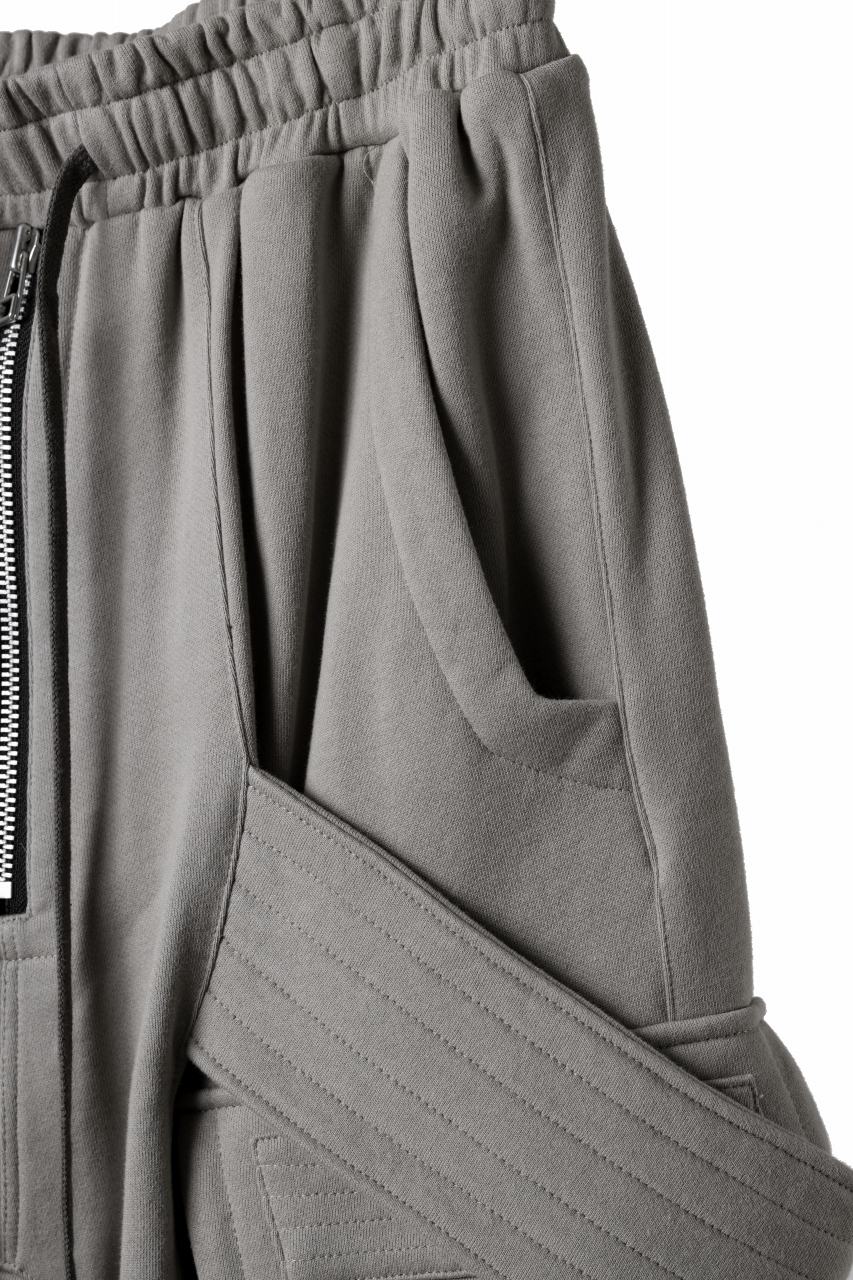 A.F ARTEFACT BELTED FLAP ZIP CARGO SARROUEL SHORTS / COTTON FLEECE (GREY) - Image 9