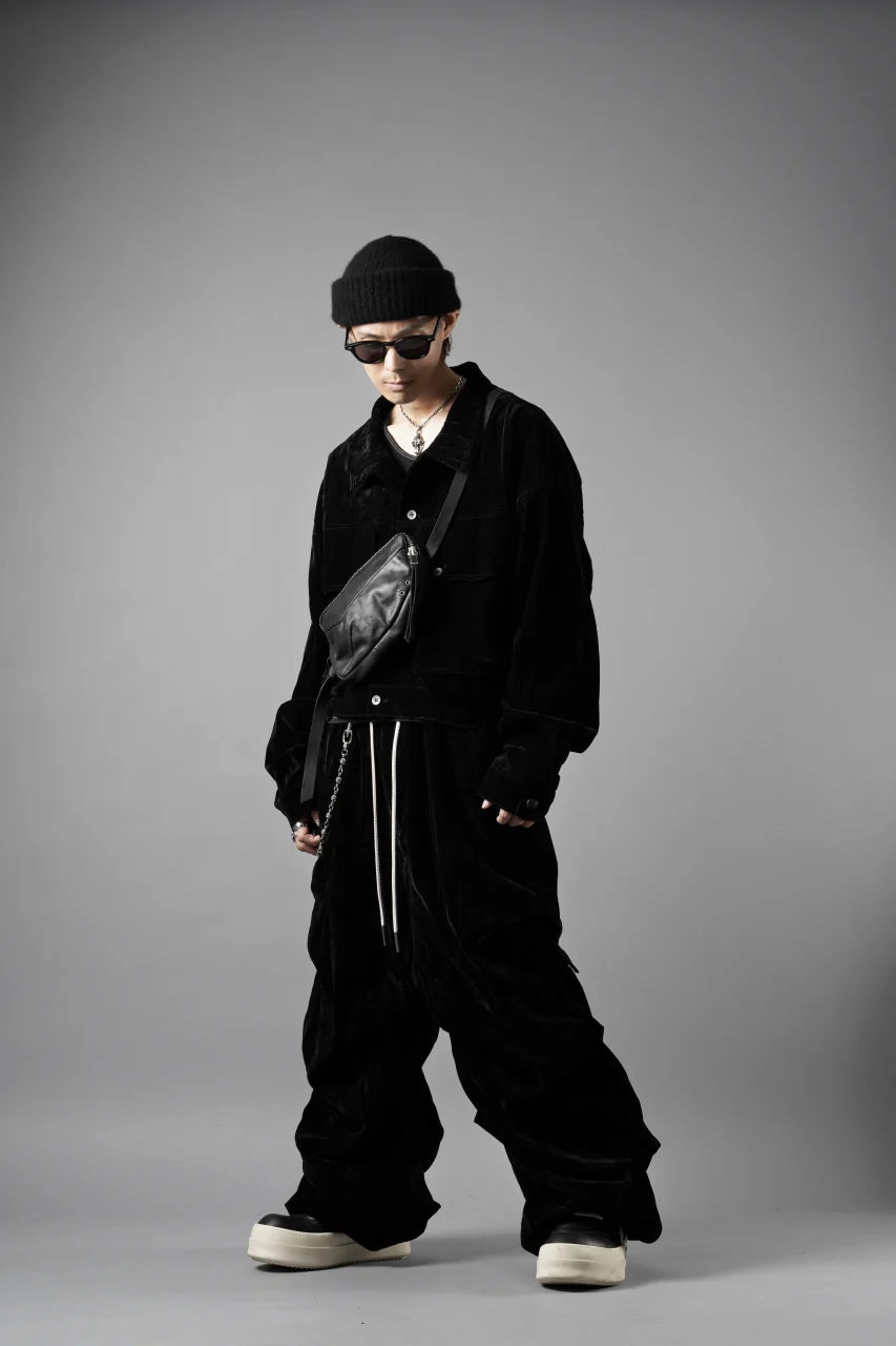 A.F ARTEFACT BIG POCKET SHORT BLOUSON / WASHER VELOR (BLACK) - Image 24