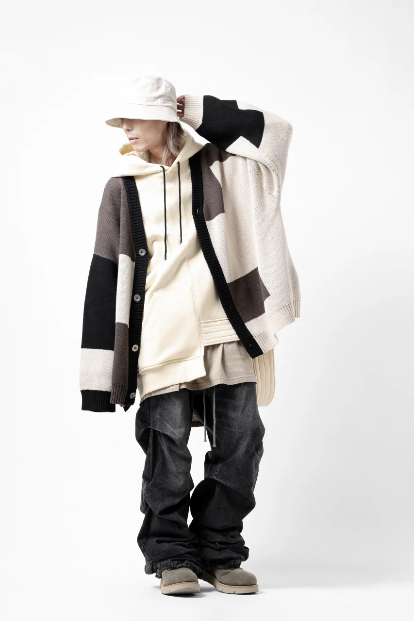 A.F ARTEFACT BLOCK-PANEL COTTON KNIT CARDIGAN /  (BLACK x GREY x BEIGE) - Image 39