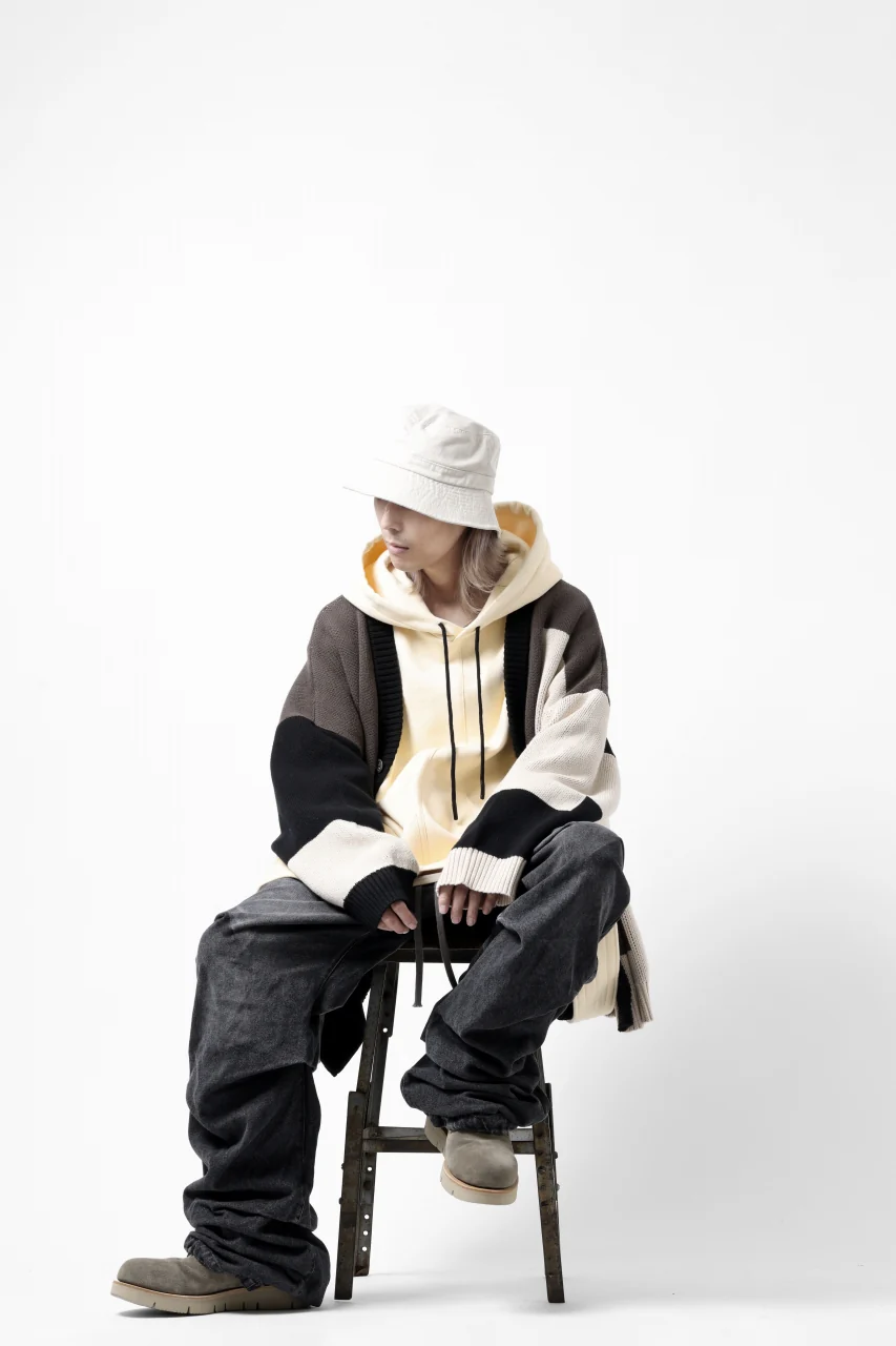 A.F ARTEFACT BLOCK-PANEL COTTON KNIT CARDIGAN /  (BLACK x GREY x BEIGE) - Image 48