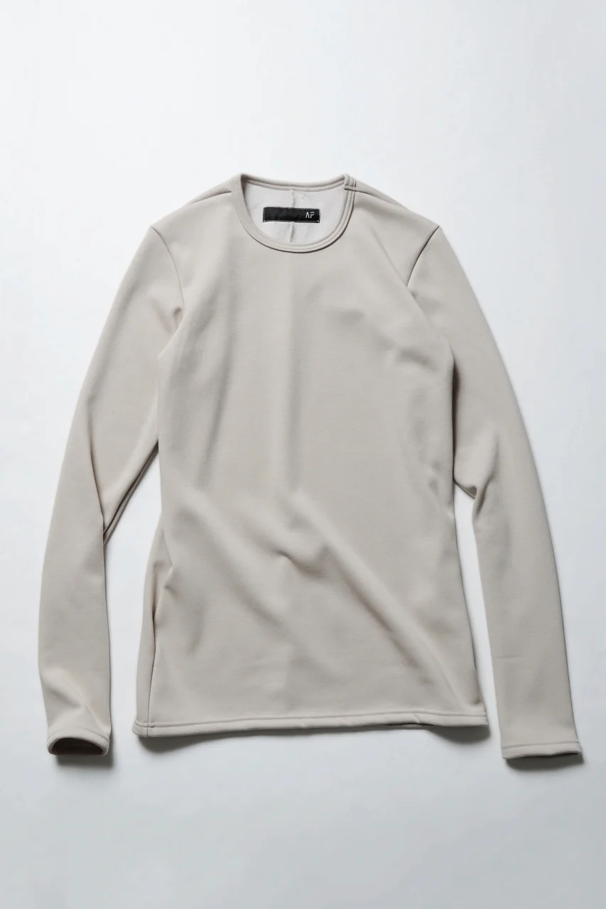 A.F ARTEFACT BOMBER HEAT® SOLID LS TOPS (IVORY)