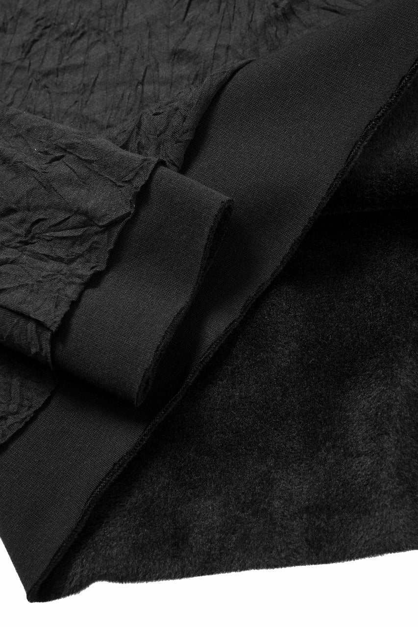 A.F ARTEFACT INTERNAL LAYERED TOP / BOMBER HEAT® × CRUMPLE JERSEY (BLACK x BLACK) - Image 7