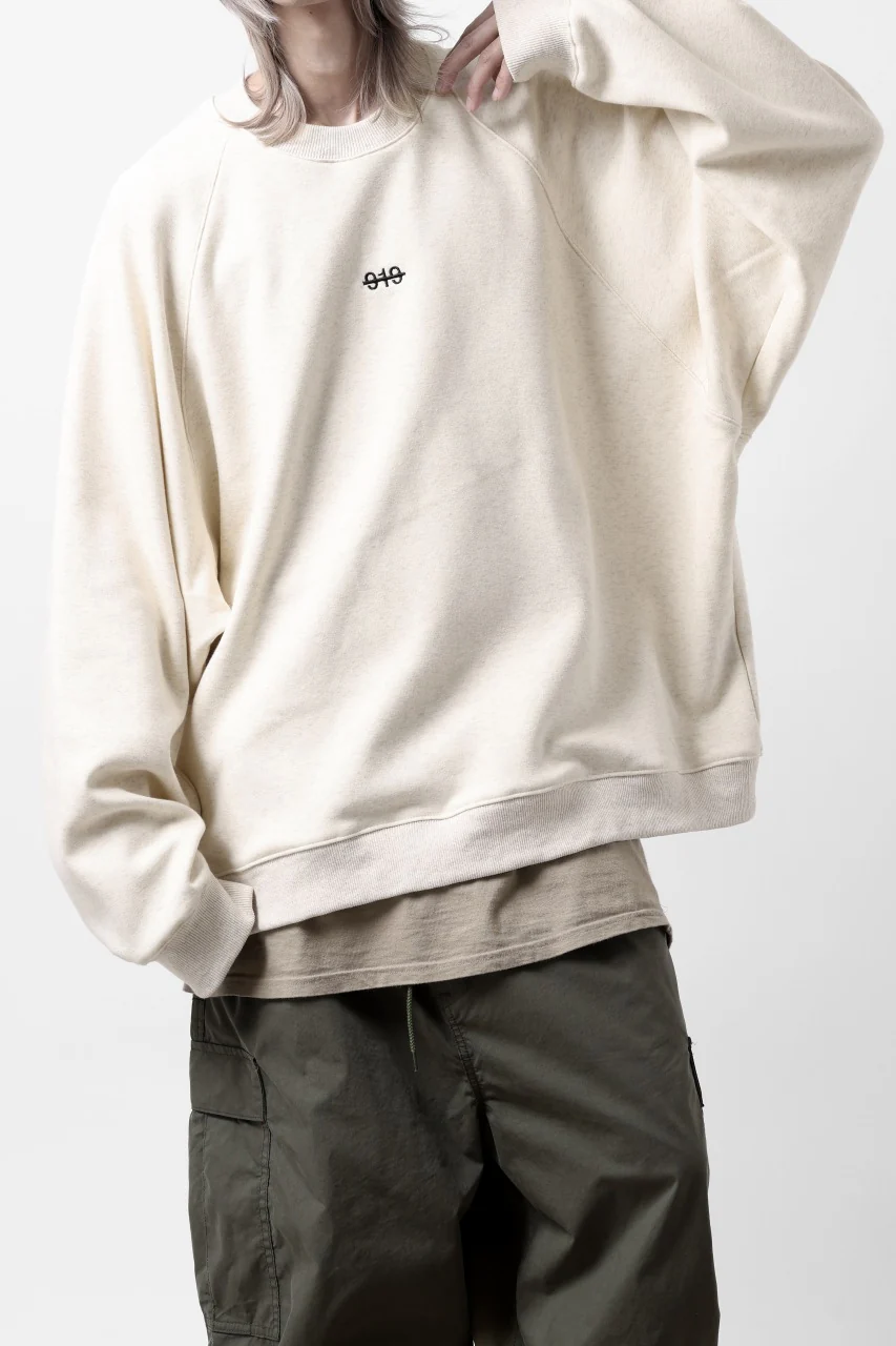 A.F ARTEFACT BOMBERHEAT® BACK LOGO DOLMAN TOPS (CREAM) - Image 15