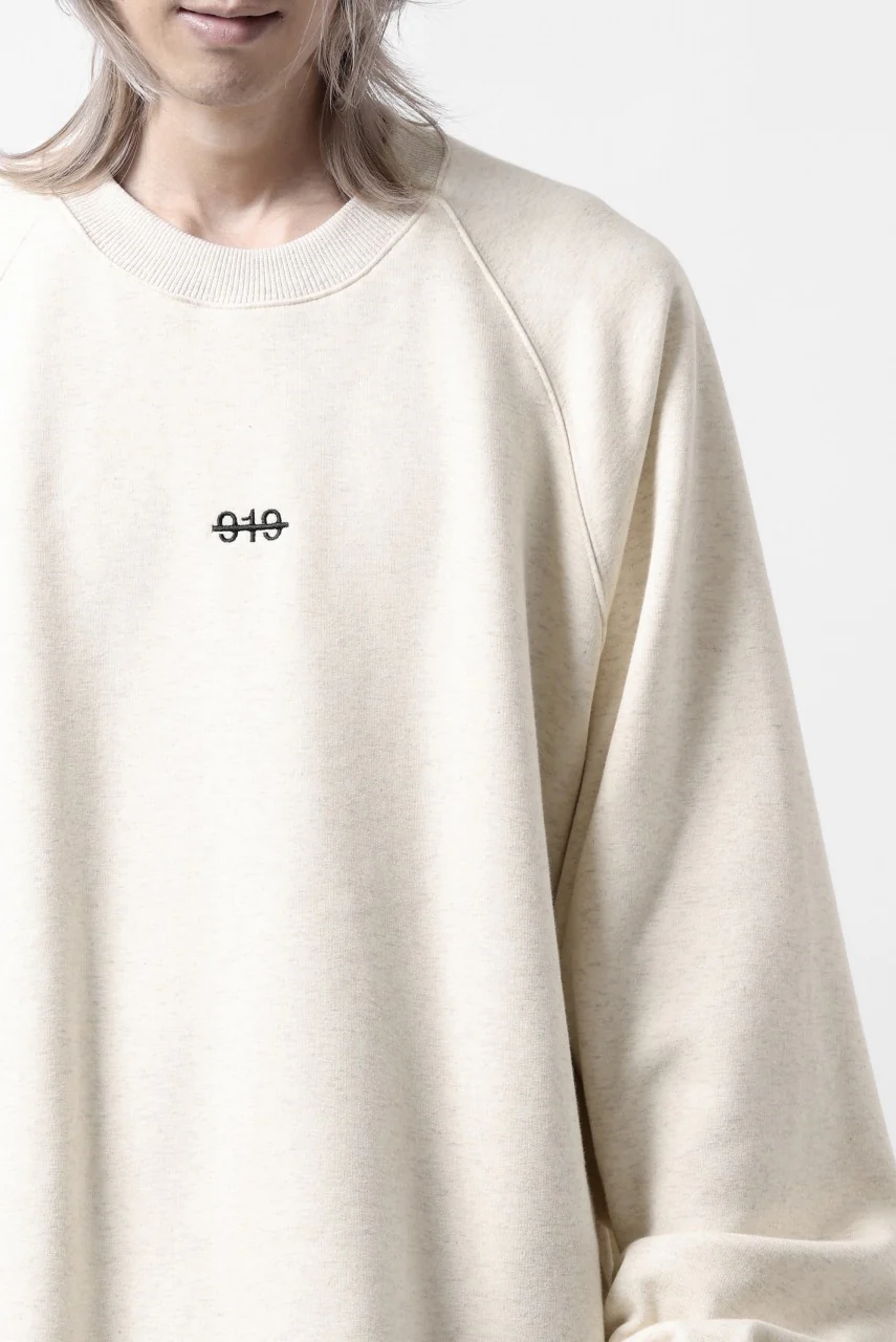 A.F ARTEFACT BOMBERHEAT® BACK LOGO DOLMAN TOPS (CREAM) - Image 19