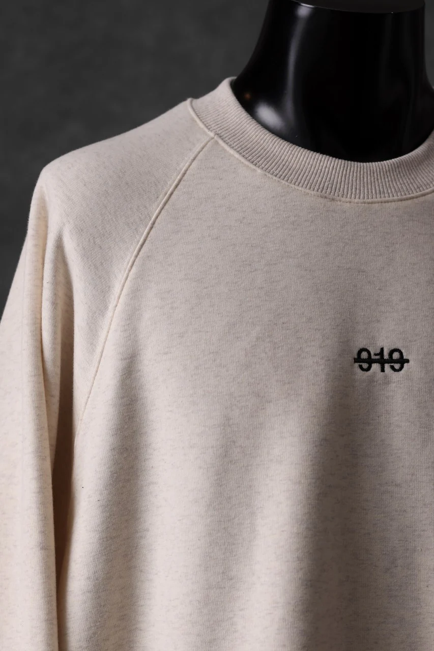 A.F ARTEFACT BOMBERHEAT® BACK LOGO DOLMAN TOPS (CREAM) - Image 7
