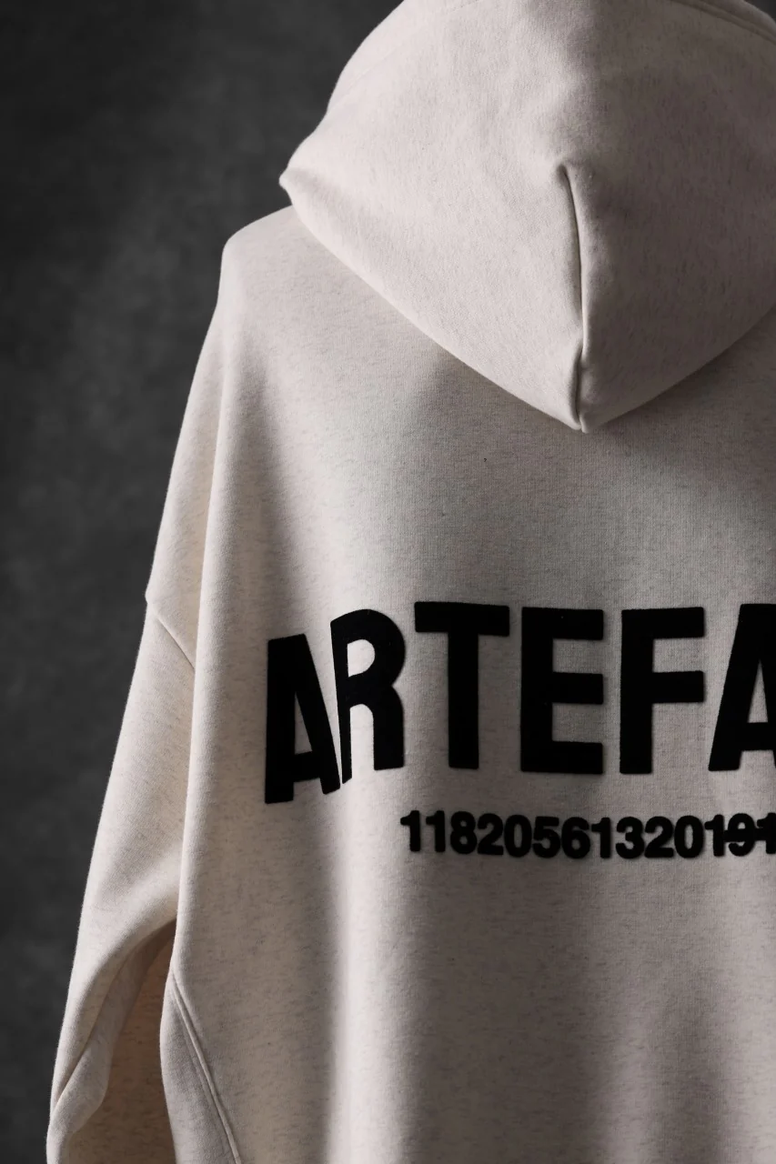 A.F ARTEFACT BOMBERHEAT® BACK LOGO HOODIE (CREAM) - Image 10