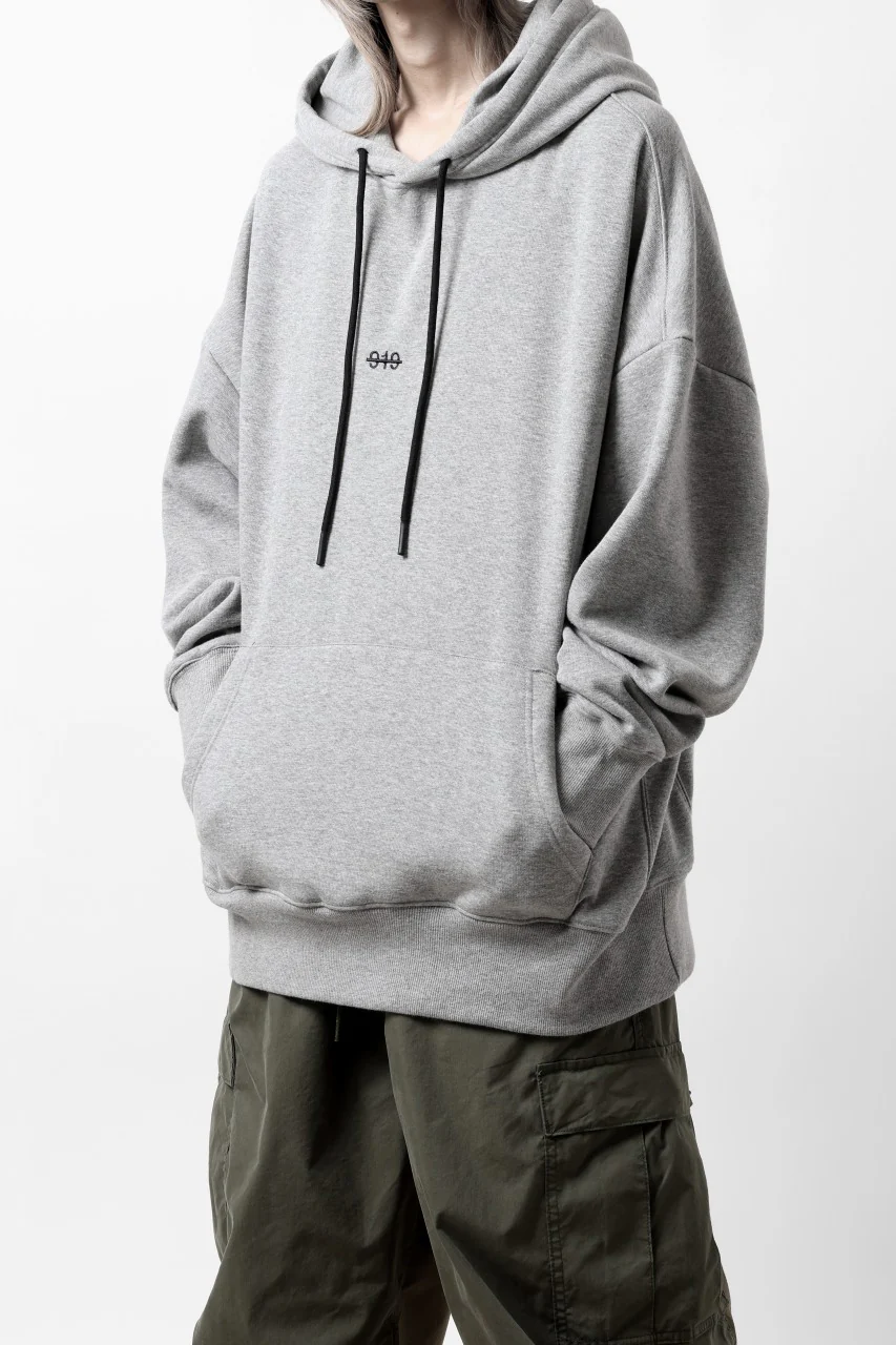 A.F ARTEFACT BOMBERHEAT® BACK LOGO HOODIE (LIGHT GREY) - Image 15