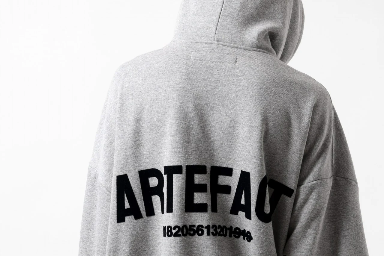A.F ARTEFACT BOMBERHEAT® BACK LOGO HOODIE (LIGHT GREY) - Image 30