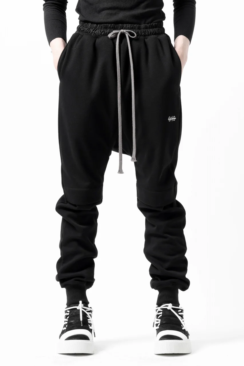 A.F ARTEFACT BOMBERHEAT® SAROUEL EASY PANTS (BLACK) - Image 2