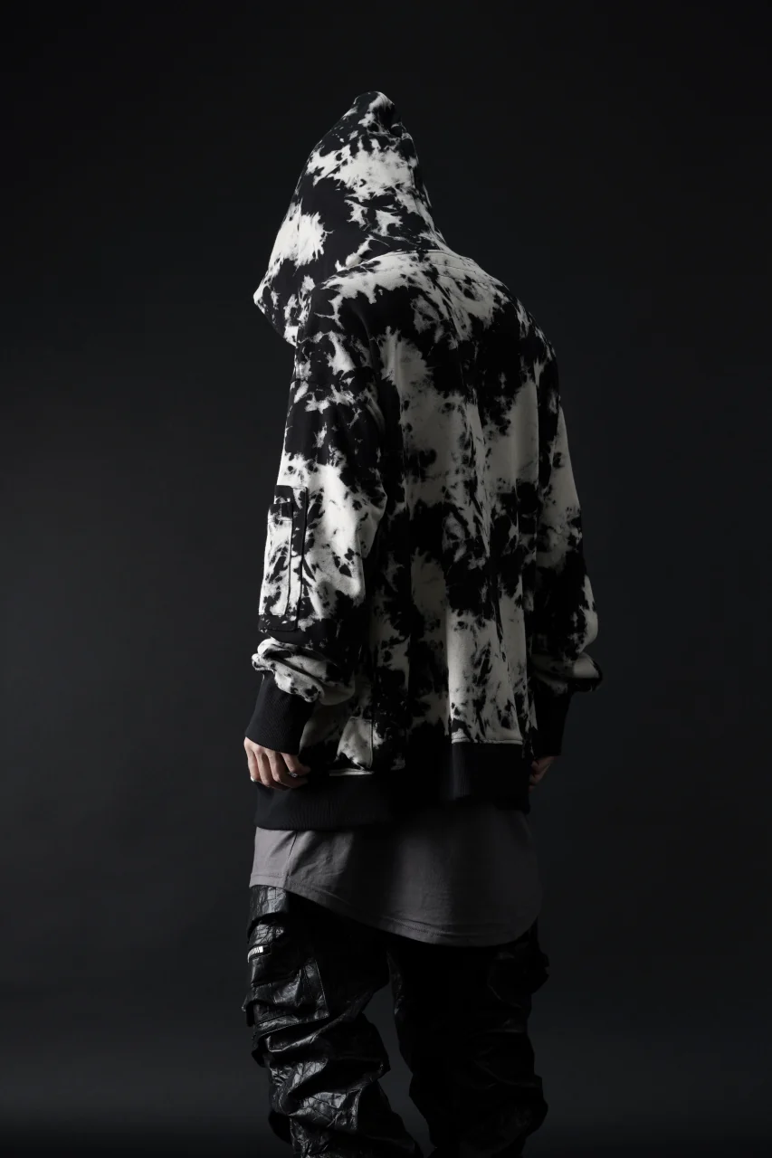 A.F ARTEFACT CARGO HOODED TOPS / MOTTLED DYING (BLACK x IVORY) - Image 20