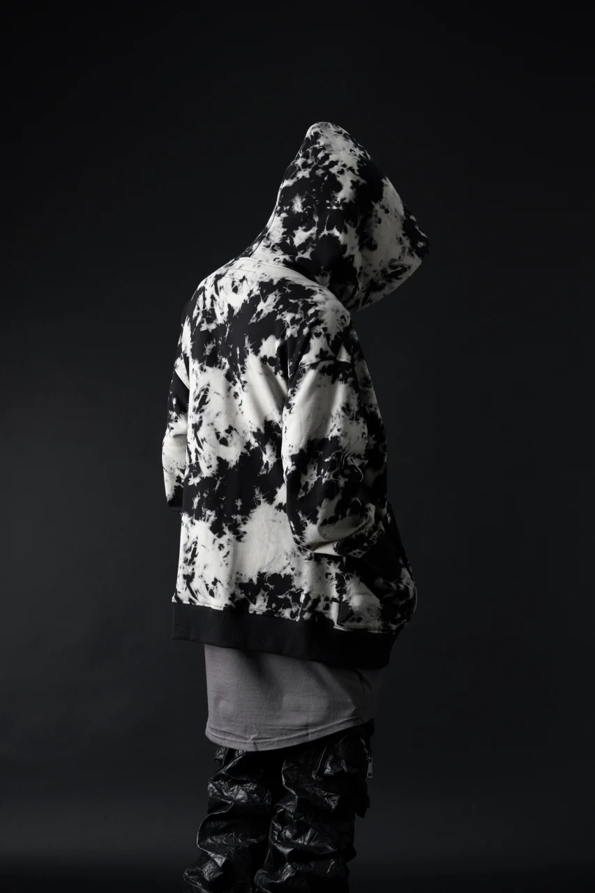 A.F ARTEFACT CARGO HOODED TOPS / MOTTLED DYING (BLACK x IVORY) - Image 21