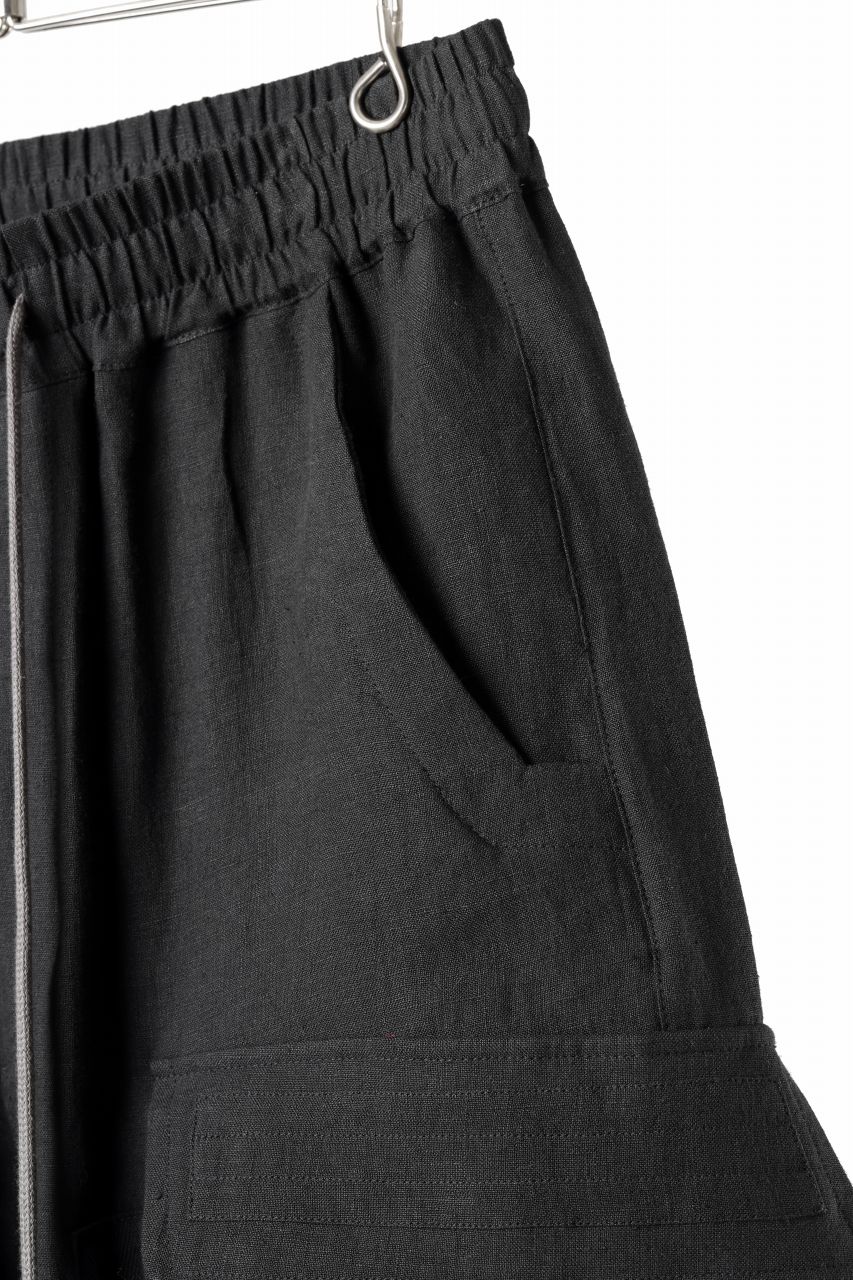 A.F ARTEFACT CARGO POCKET SAROUEL SHORTS / NATURAL LINEN (BLACK) - Image 7