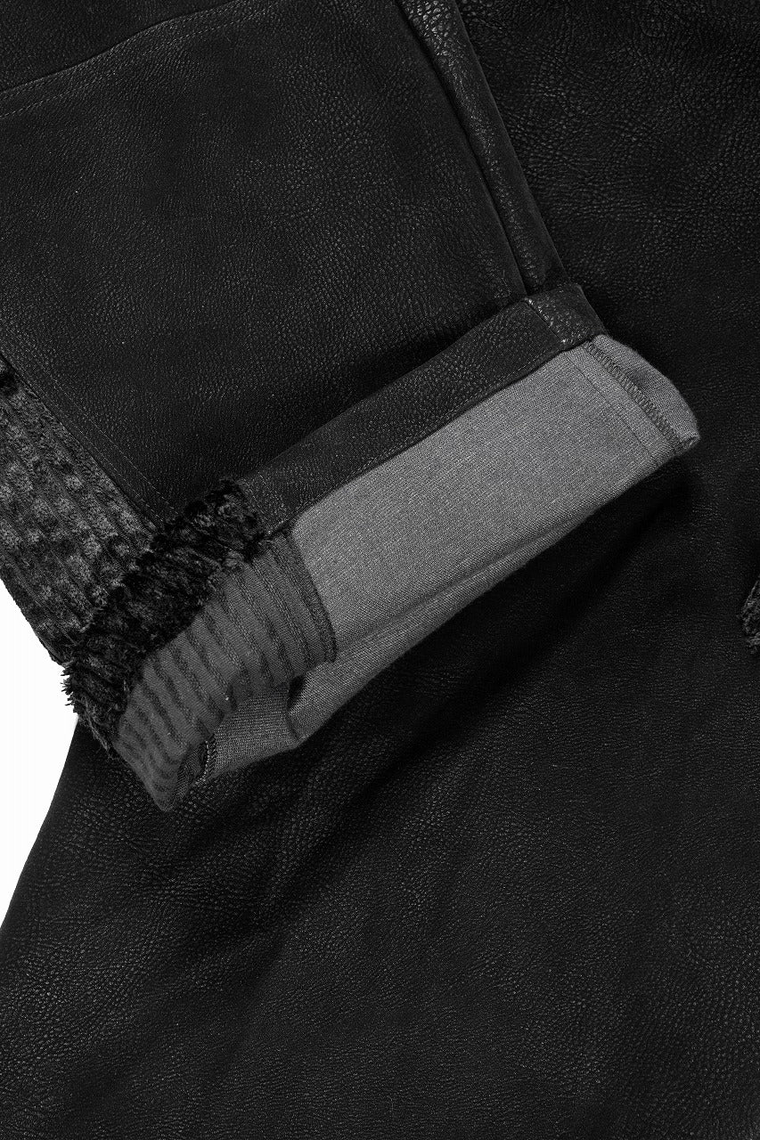 A.F ARTEFACT CARGO WIDE PANTS / SYNTHETIC LEATHER + VELOUR (BLACK) - Image 10