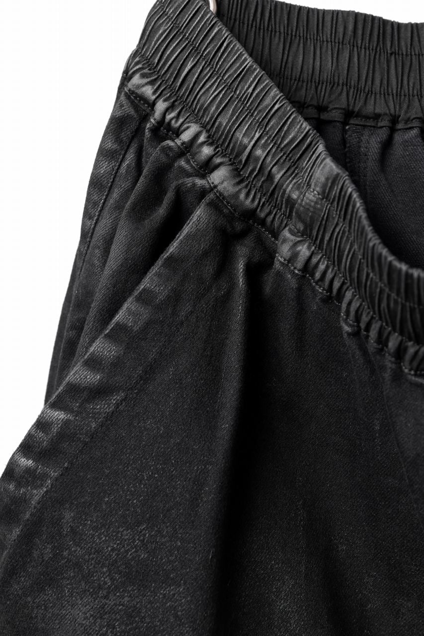 A.F ARTEFACT COATED EASY SARROUEL CARGO PANTS / HI-STRETCH DENIM (BLACK) - Image 16