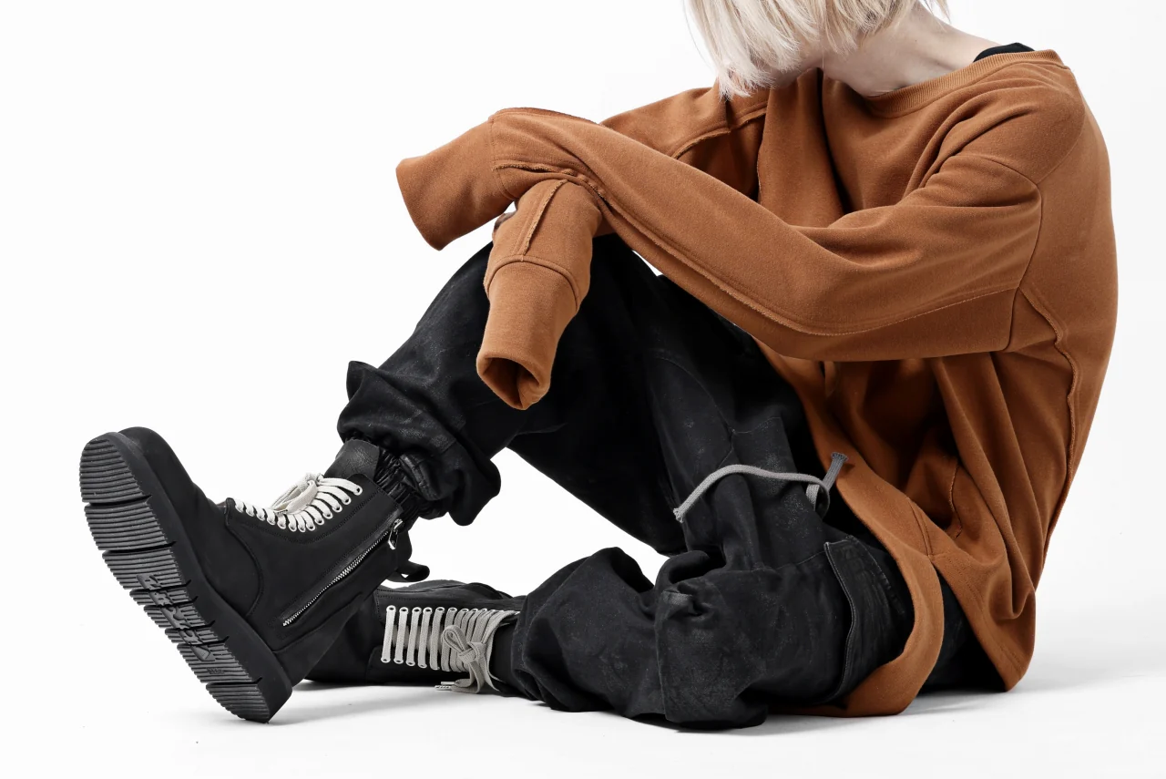 A.F ARTEFACT COATED EASY SARROUEL CARGO PANTS / HI-STRETCH DENIM (BLACK) - Image 26