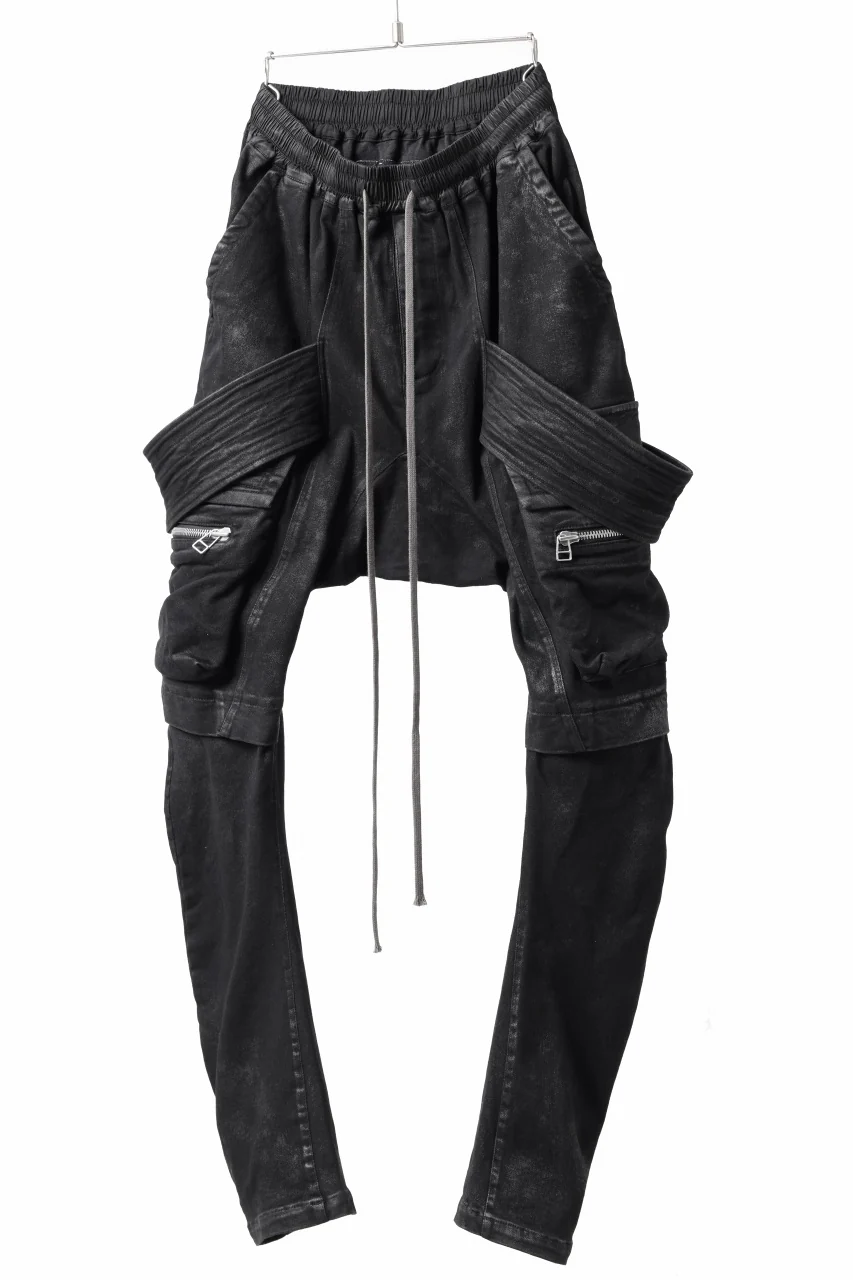 A.F ARTEFACT COATED FLAP-DETAIL SLIM CARGO PANTS / HI-STRETCH DENIM (BLACK) - Image 14