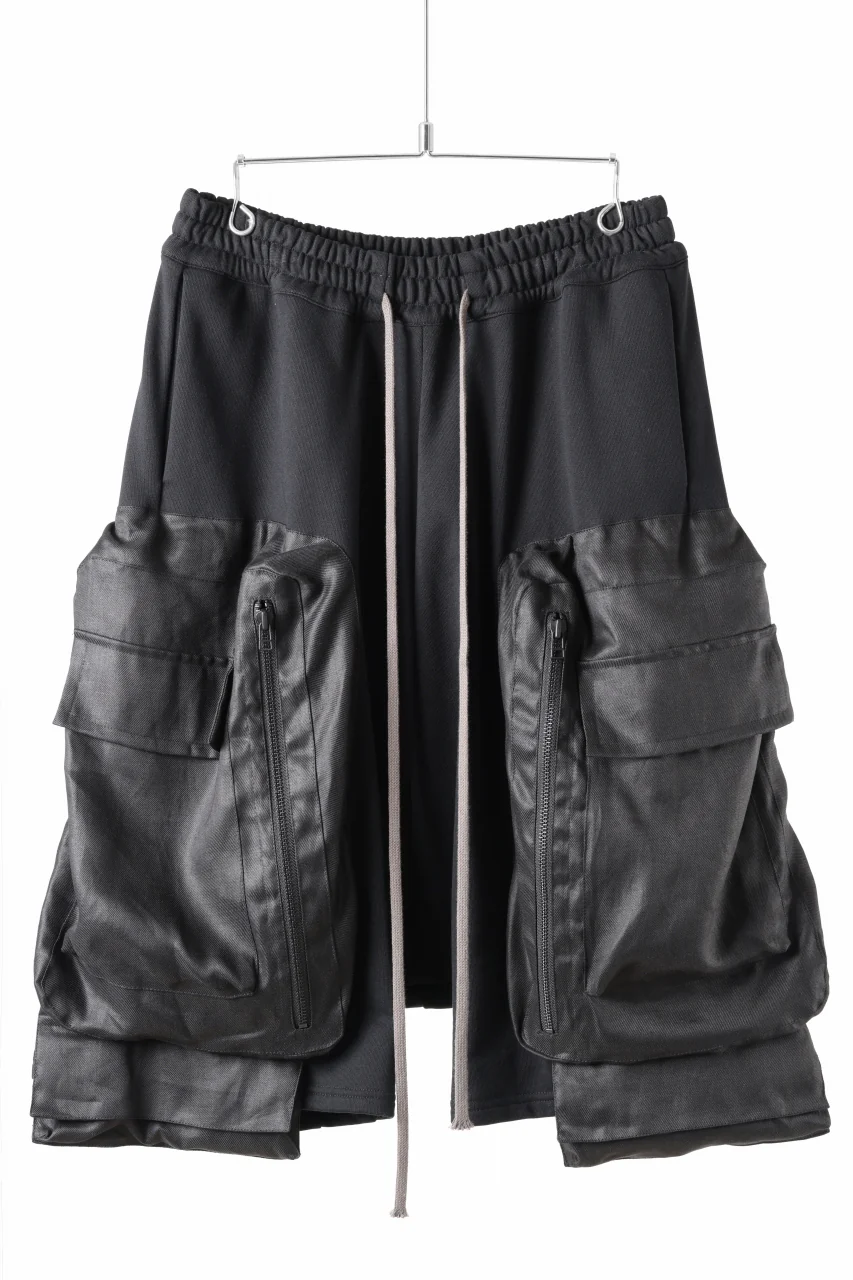 A.F ARTEFACT COMBINED DROPCROTCH CARGO SHORTS (BLACK)
