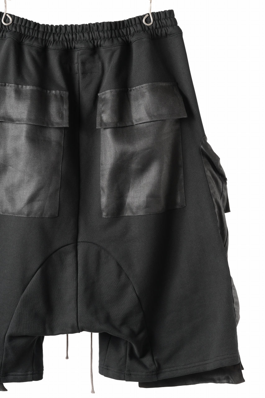 A.F ARTEFACT COMBINED DROPCROTCH CARGO SHORTS (BLACK) - Image 18
