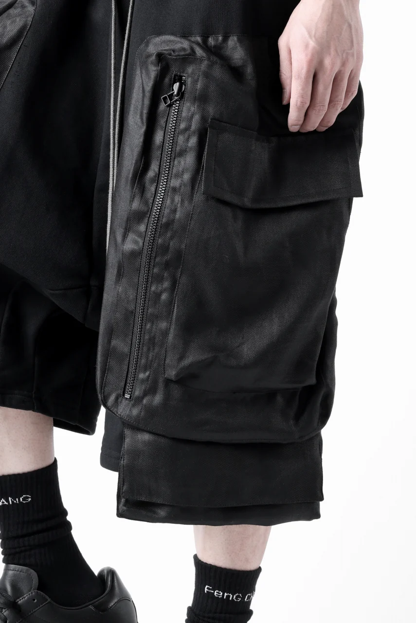 A.F ARTEFACT COMBINED DROPCROTCH CARGO SHORTS (BLACK) - Image 24
