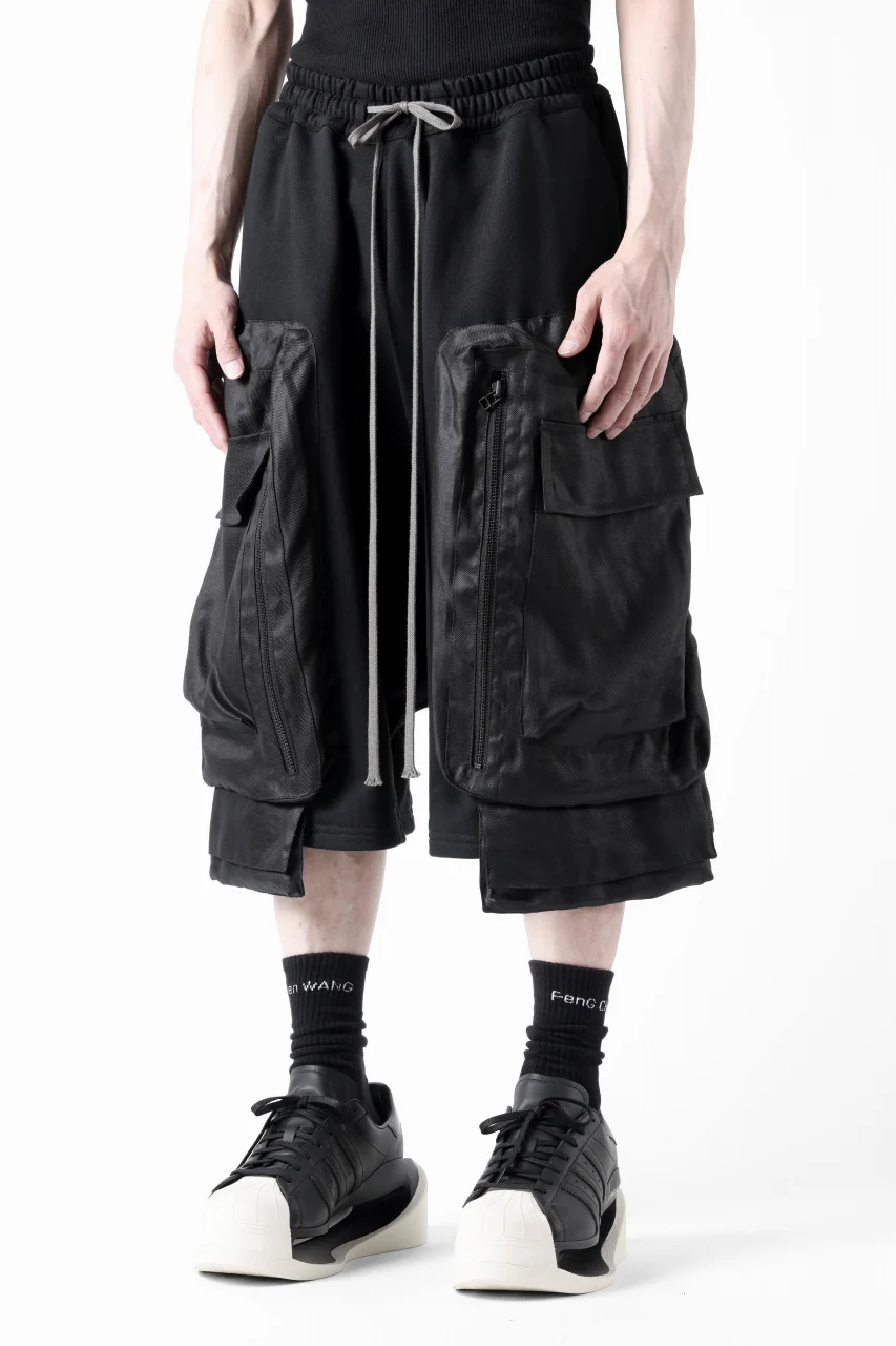 A.F ARTEFACT COMBINED DROPCROTCH CARGO SHORTS (BLACK) - Image 3