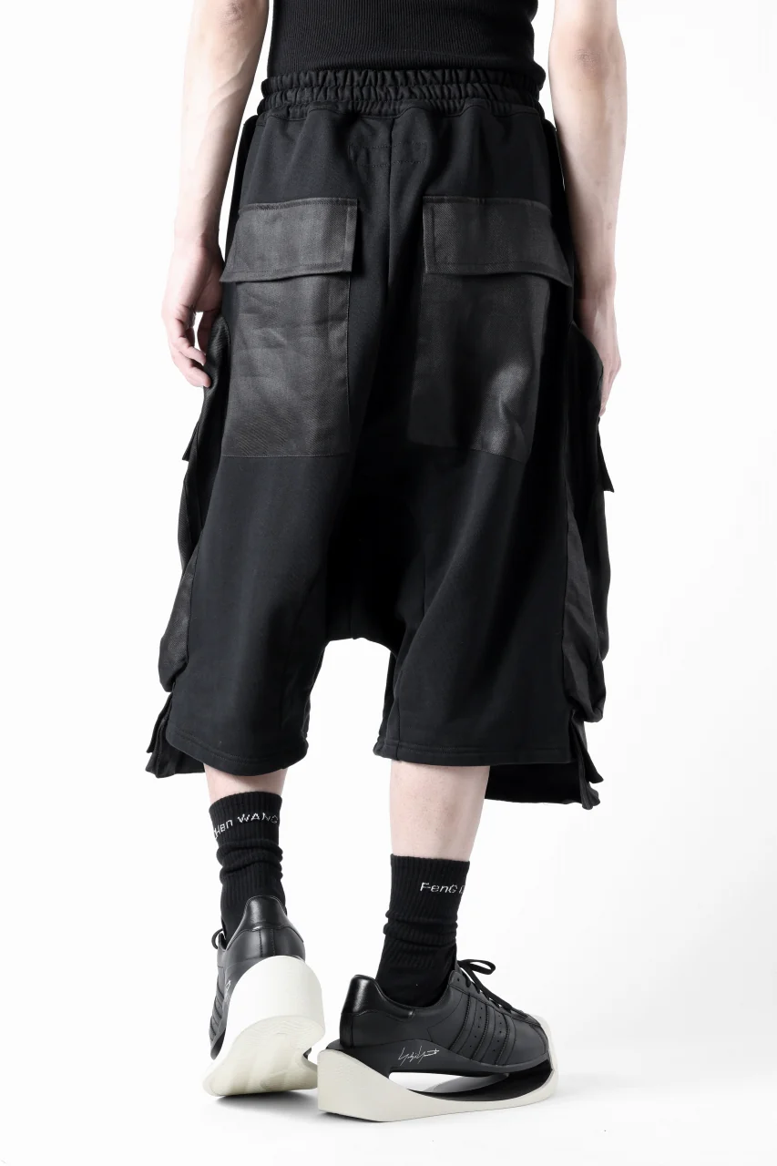 A.F ARTEFACT COMBINED DROPCROTCH CARGO SHORTS (BLACK) - Image 4