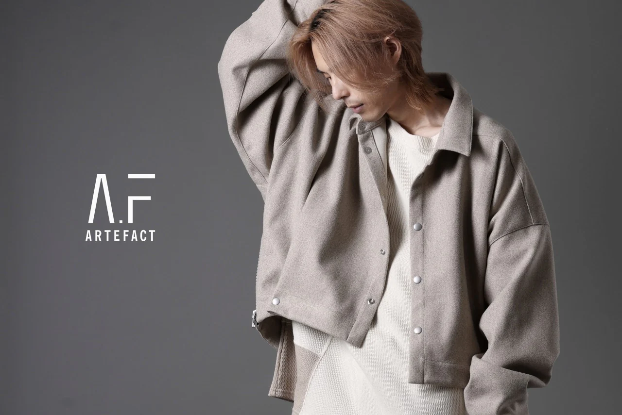 A.F ARTEFACT CROPPED SHIRT JACKET / KNIT JERSEY (BEIGE) - Image 24
