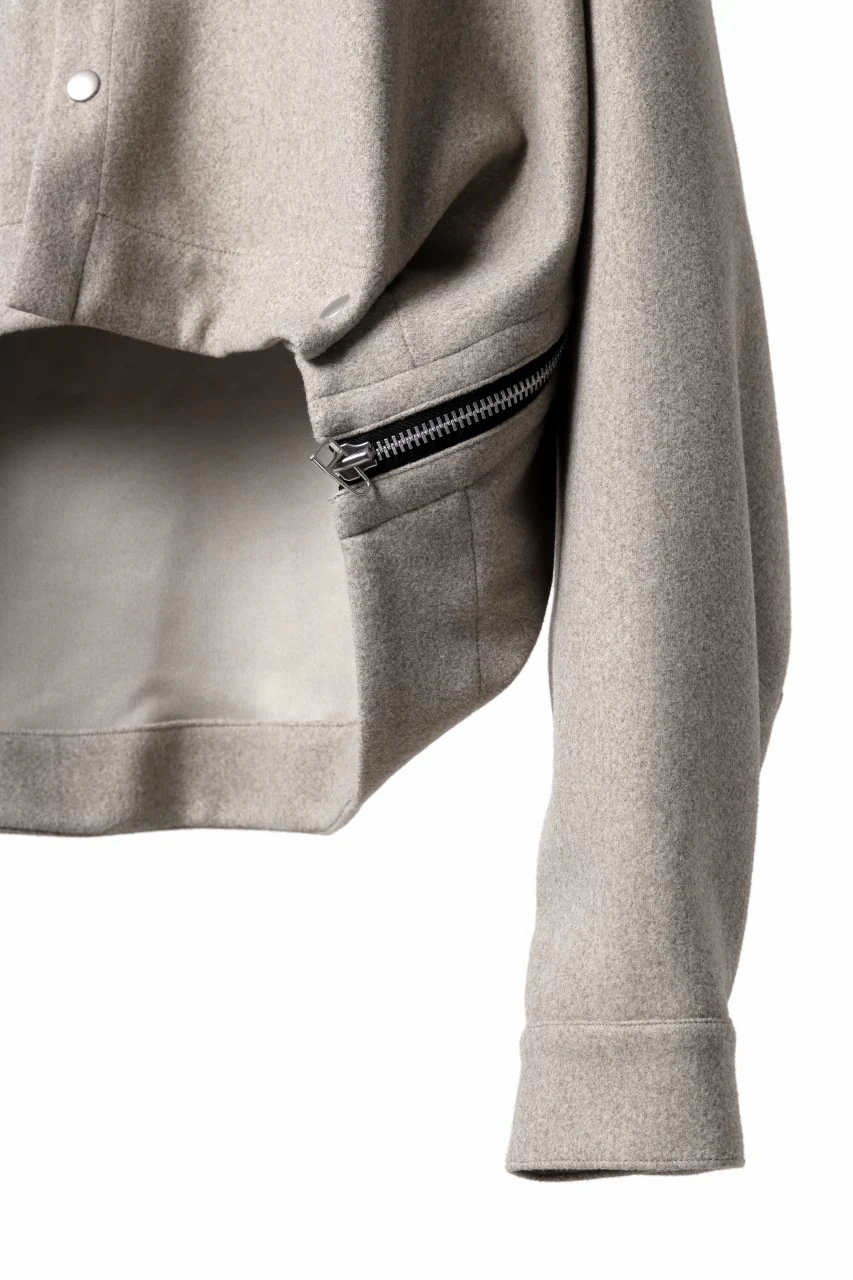 A.F ARTEFACT CROPPED SHIRT JACKET / KNIT JERSEY (BEIGE) - Image 9