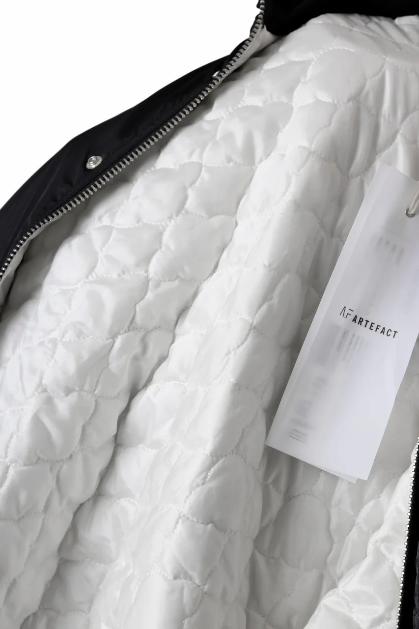 A.F ARTEFACT CUT OFF COMBI TANKER JACKET / LIGHT PADDED (BLACK x IVORY) - Image 14