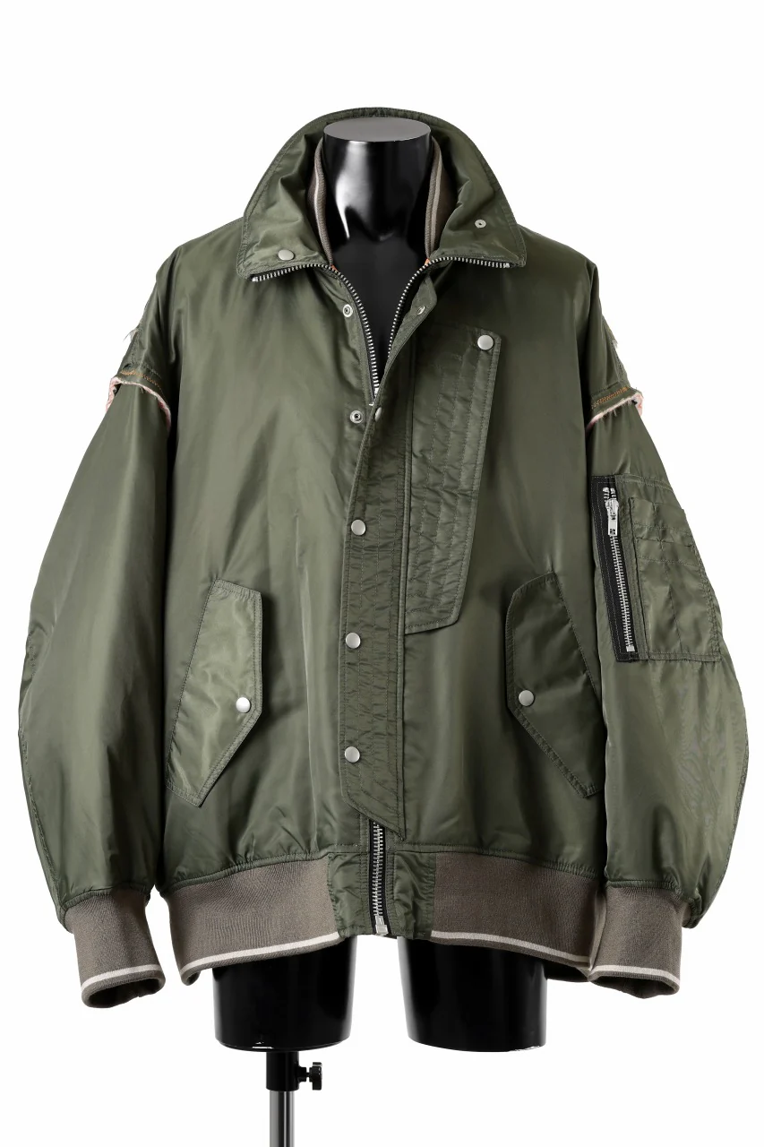 A.F ARTEFACT CUT OFF COMBI TANKER JACKET / LIGHT PADDED (KHAKI x ORANGE)