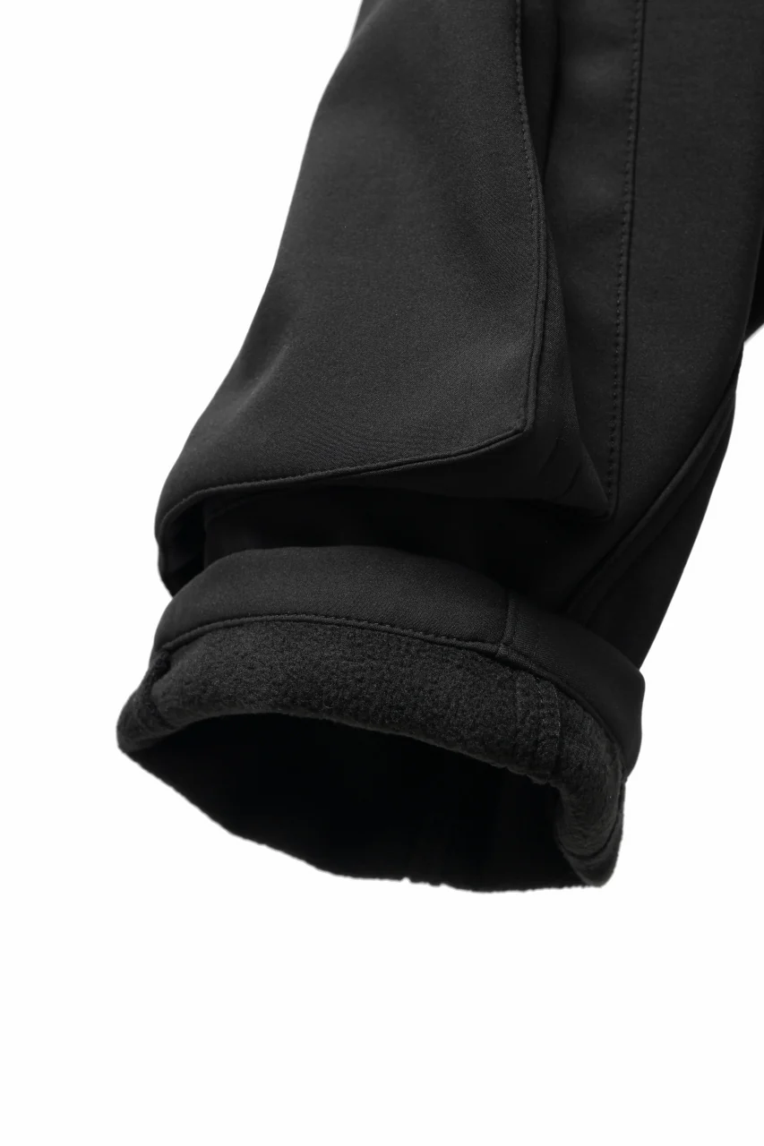 A.F ARTEFACT D-CLOTCH BIG CARGO CROPPED PANTS / BONDING NYLON x FLEECE (BLACK) - Image 21