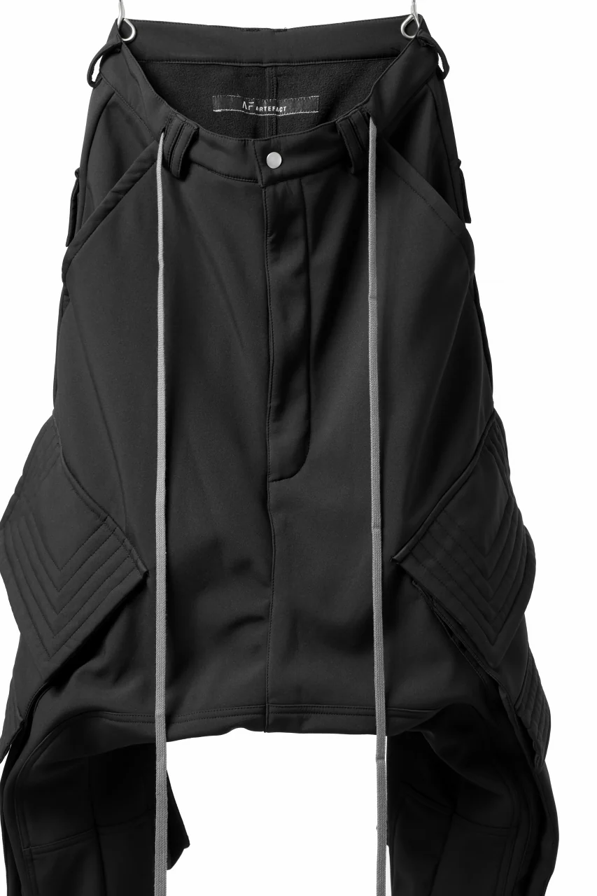 A.F ARTEFACT D-CLOTCH BIG CARGO CROPPED PANTS / BONDING NYLON x FLEECE (BLACK) - Image 9