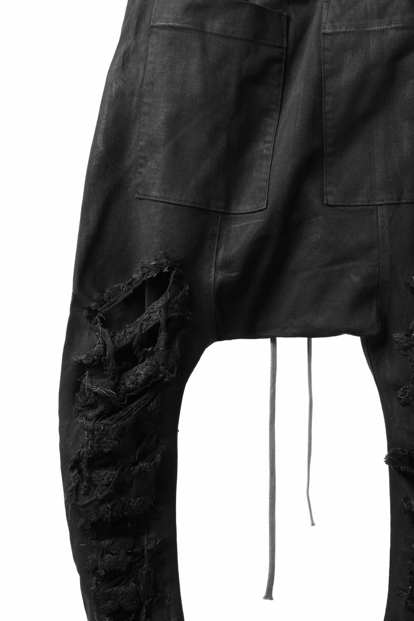 A.F ARTEFACT DISTRESSED SARROUEL SKINNY PANTS / COATING STRETCH DENIM (BLACK) - Image 11