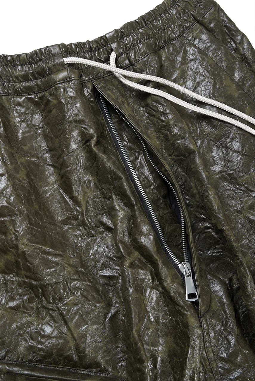 A.F ARTEFACT DROPCLOTCH WIDE PANTS / WASHER SYNTHETIC LEATHER (KHAKI) - Image 6