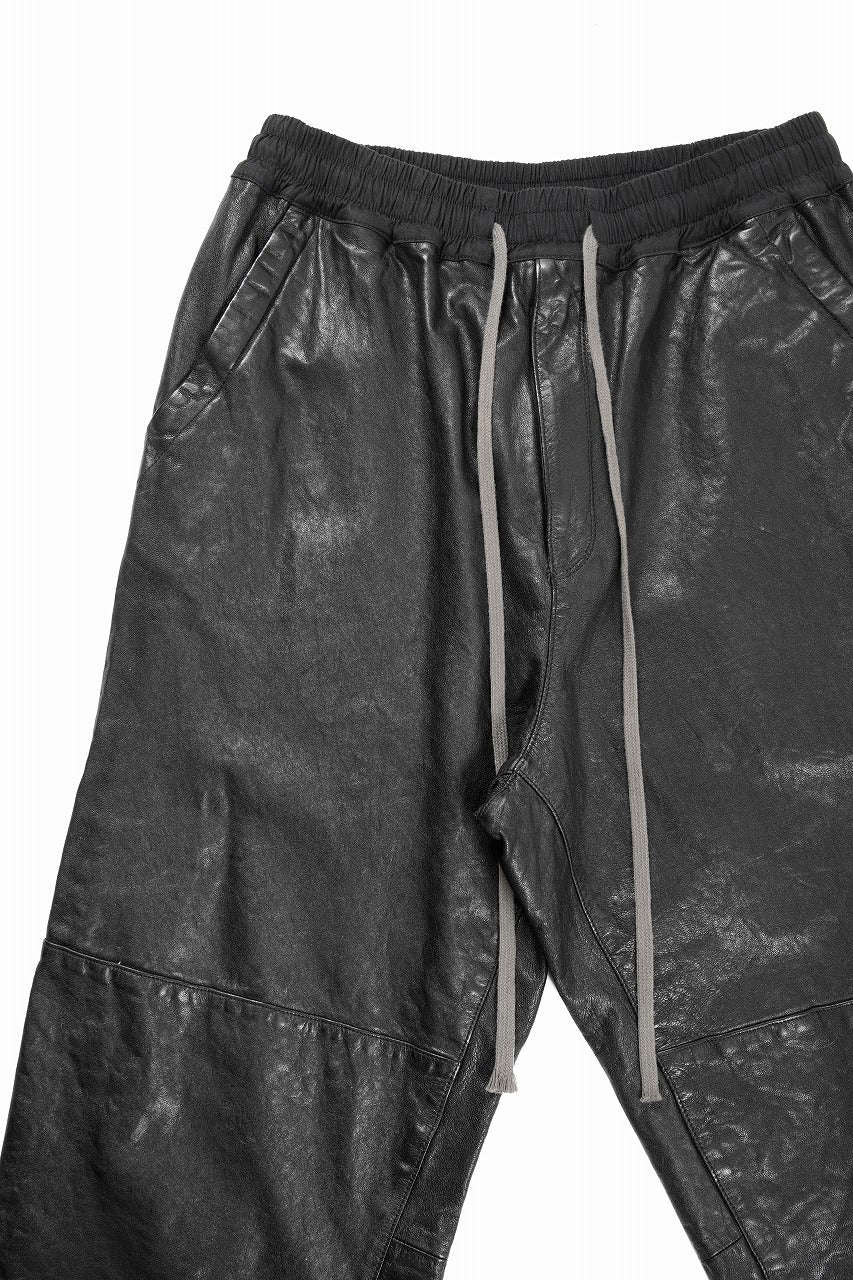 A.F ARTEFACT EASY SAROUEL WIDE PANTS / GOAT LEATHER (BLACK) - Image 3
