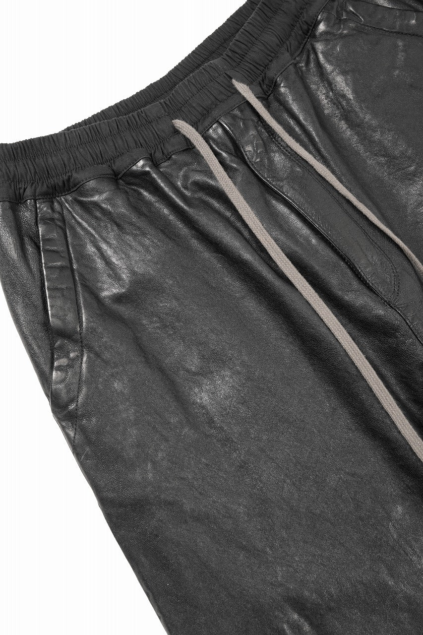 A.F ARTEFACT EASY SAROUEL WIDE PANTS / GOAT LEATHER (BLACK) - Image 5