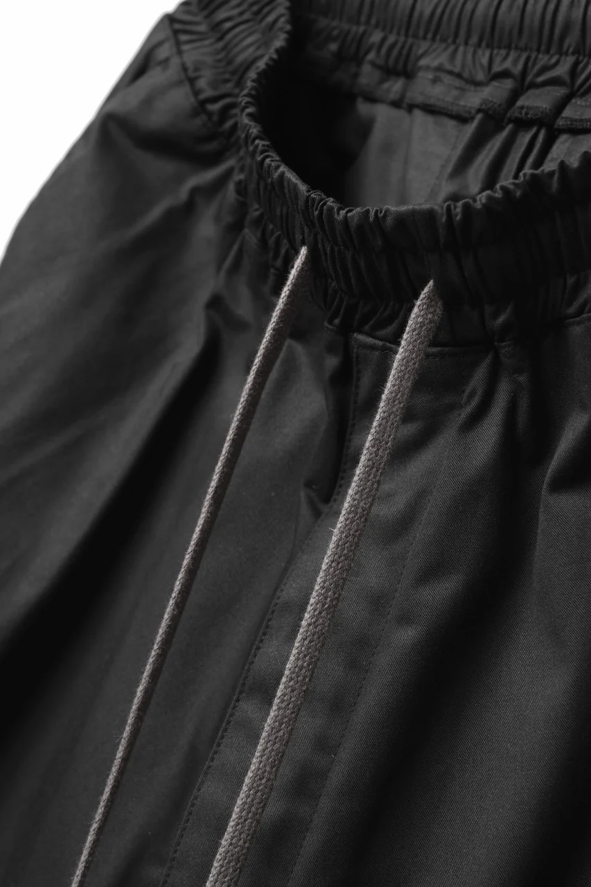 A.F ARTEFACT EASY SARROUEL SHORTS (BLACK) - Image 5