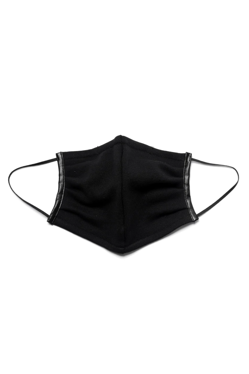 A.F ARTEFACT exclusive COVERED FACE MASK (BLACK PLAIN STITCH) - Image 2