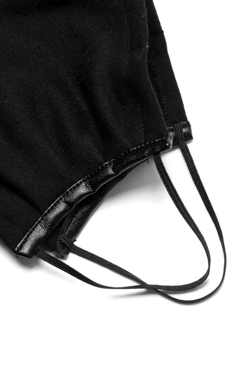 A.F ARTEFACT exclusive COVERED FACE MASK (BLACK PLAIN STITCH) - Image 6