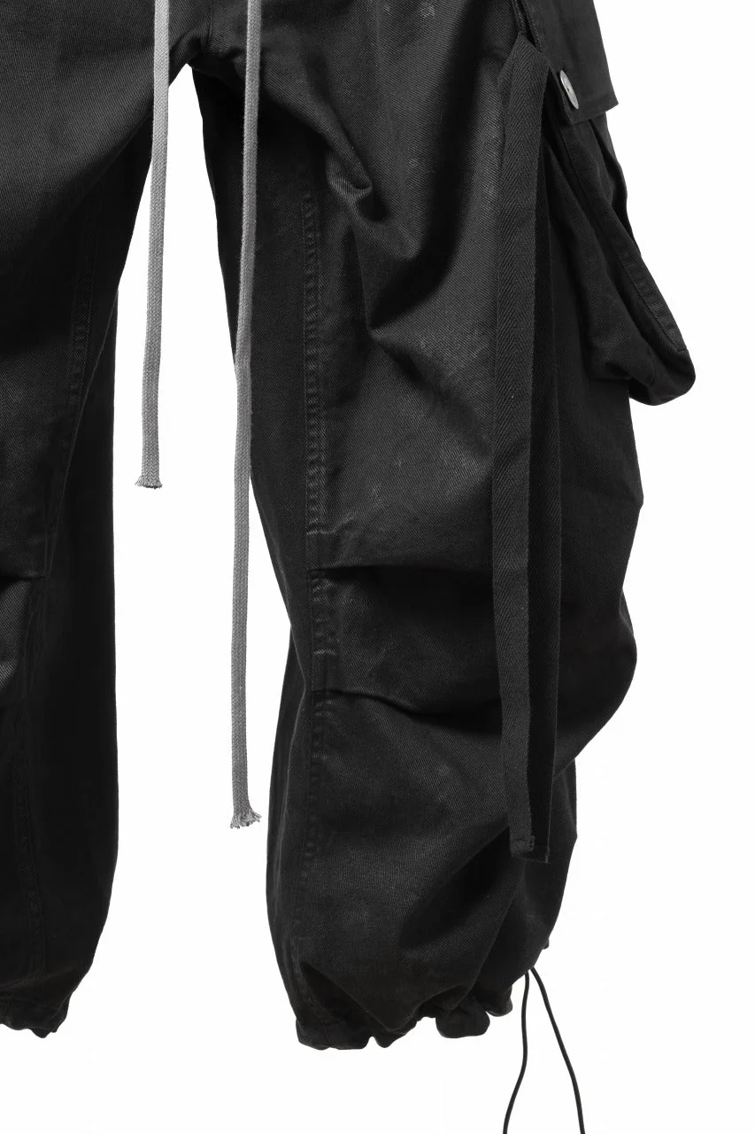 A.F ARTEFACT EXTREME WIDE CARGO PANTS / COATING TWILL (BLACK) - Image 16
