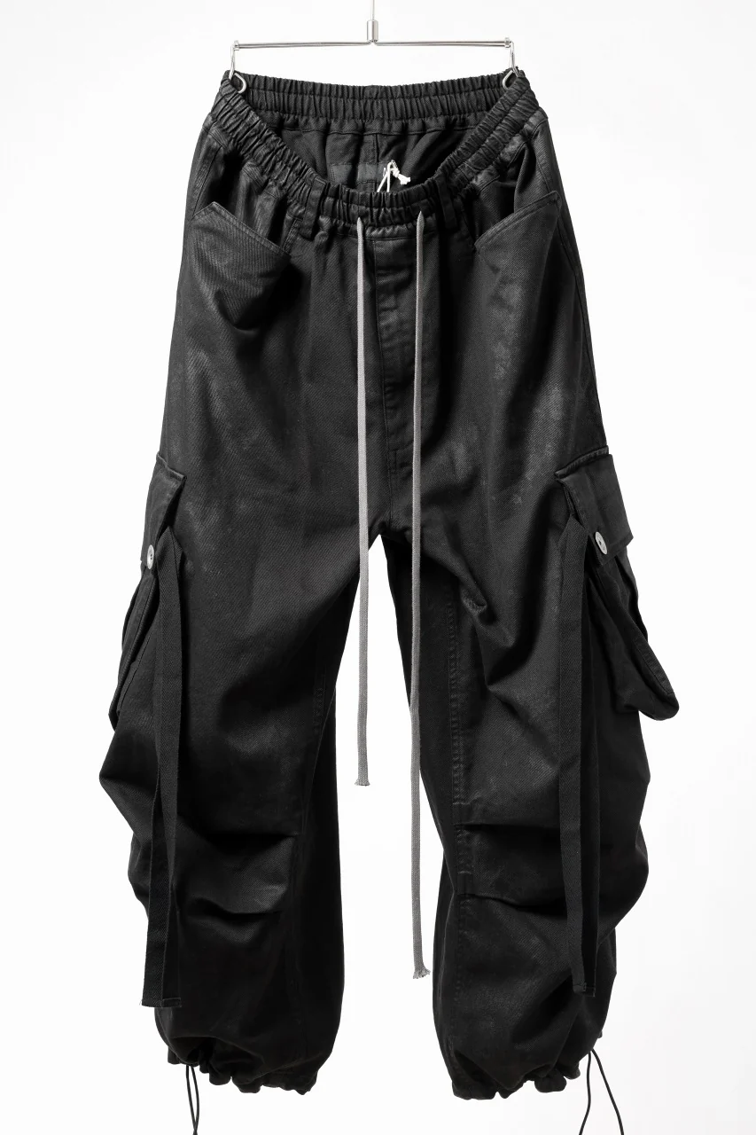 A.F ARTEFACT EXTREME WIDE CARGO PANTS / COATING TWILL (BLACK) - Image 4