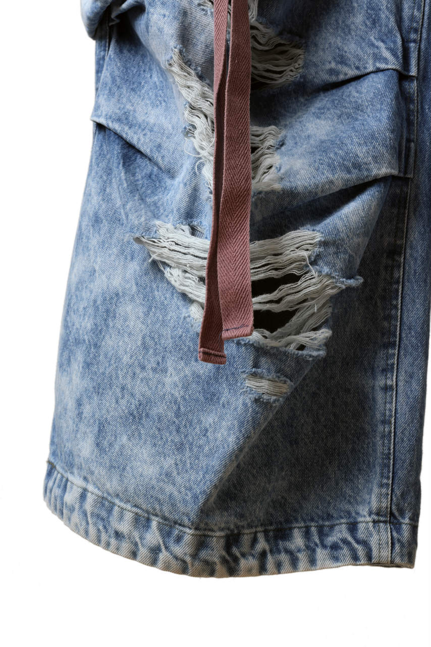 A.F ARTEFACT EXTREME WIDE CARGO PANTS / FADED AGING & DAMAGE DENIM (VINTAGE BLUE) - Image 7