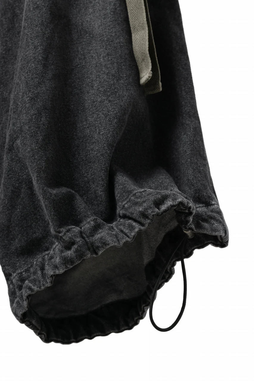 A.F ARTEFACT EXTREME WIDE CARGO PANTS / FADED AGING DENIM (VINTAGE BLACK) - Image 14