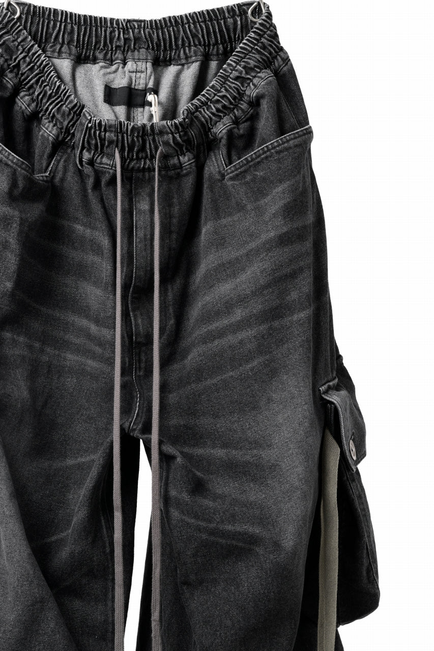A.F ARTEFACT EXTREME WIDE CARGO PANTS / FADED AGING DENIM (VINTAGE BLACK) - Image 7