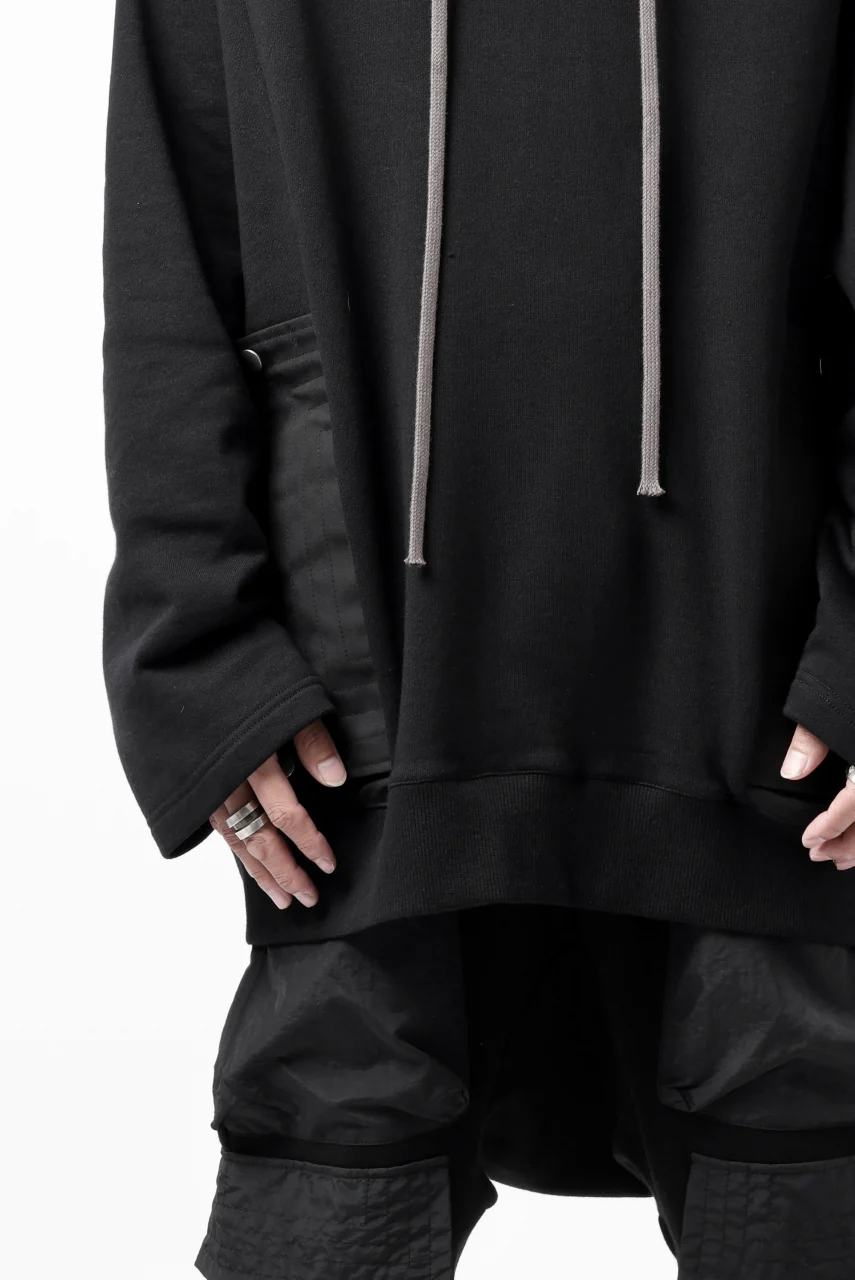 A.F ARTEFACT FLAP-DETAIL COMBINATION HOODIE / COTTON SWEAT (BLACK) - Image 12